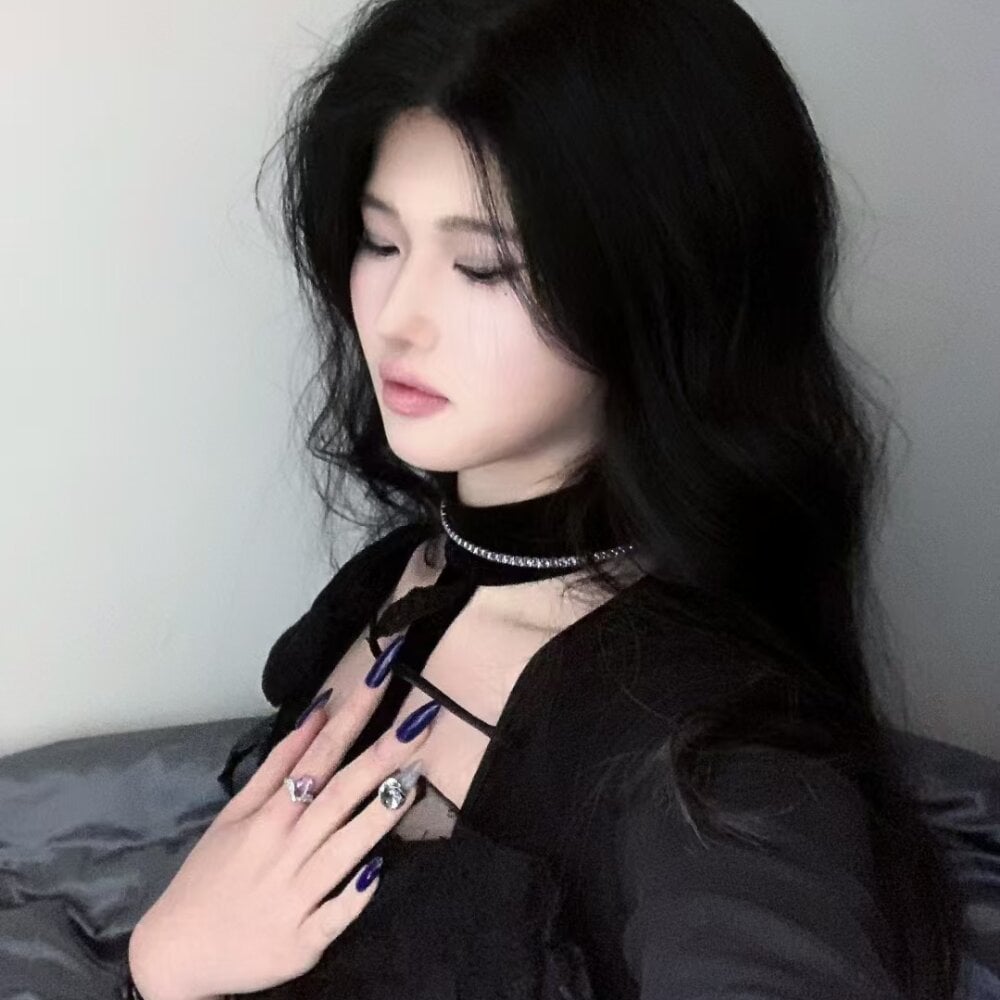 foxfoxs0718 profile