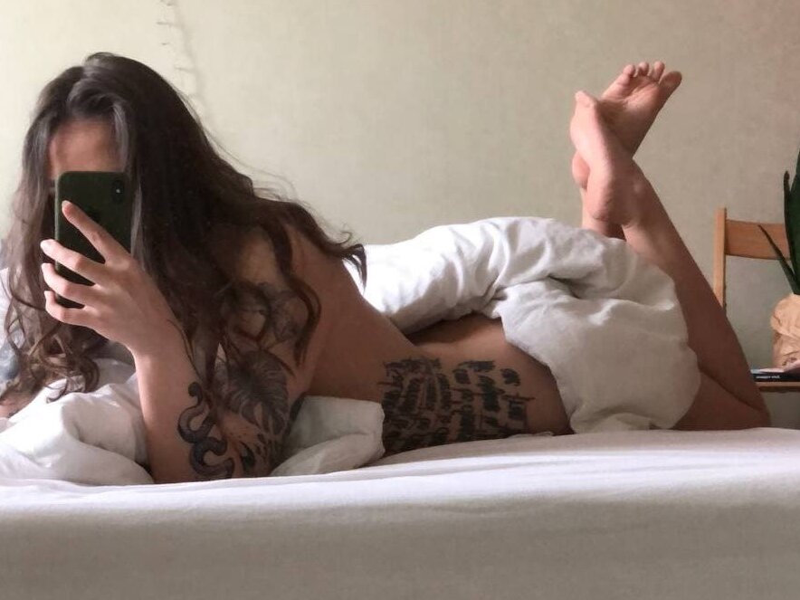 Live sex webcam photo for weed-cookie #290000528