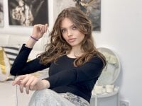 DebbieDollX's Offline Chat Room