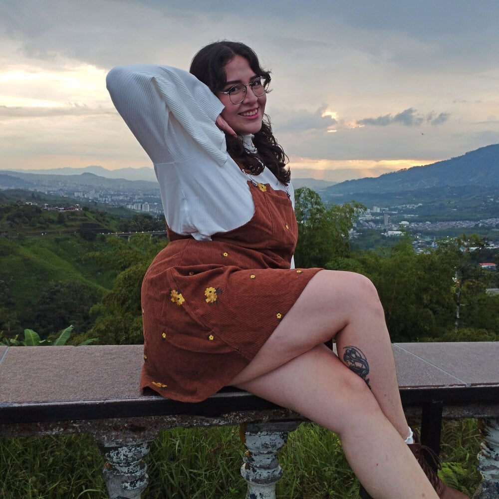 LilySamael profile