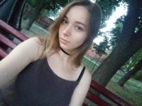 LindsyLe's Offline Chat Room