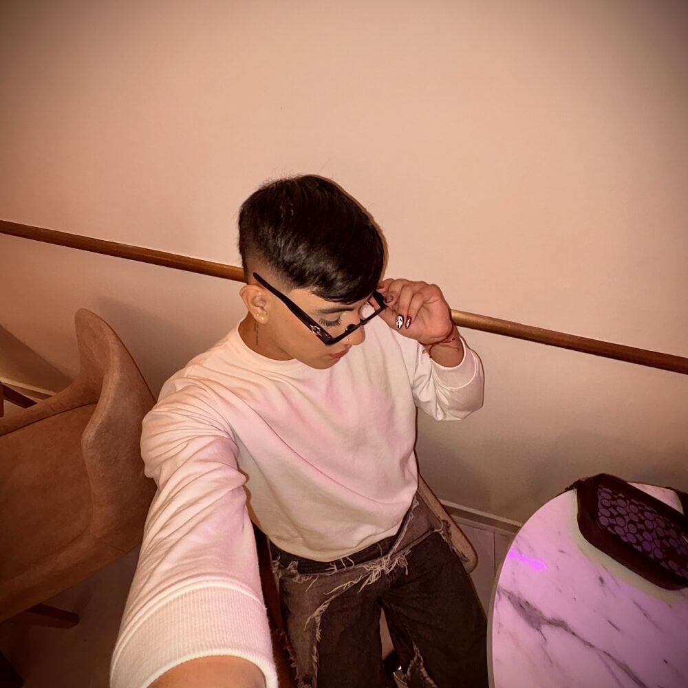im_andy from stripchat