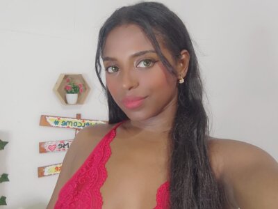 Leila_Beuty on StripChat