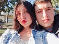 goldeencouple's Offline Chat Room