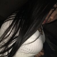 CubanSkyy's Offline Chat Room
