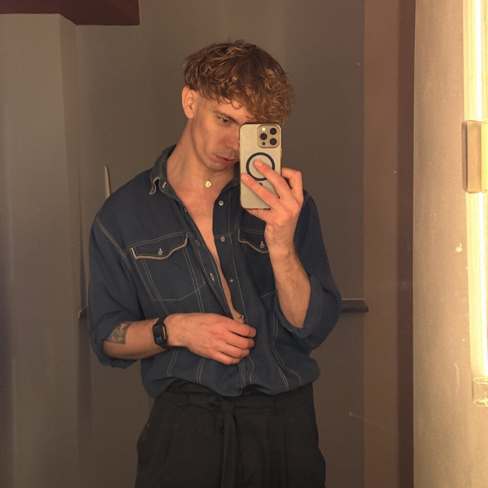 brunotwinkxxl from stripchat