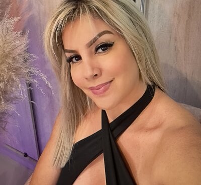 Tiffany_Sims1 - medium