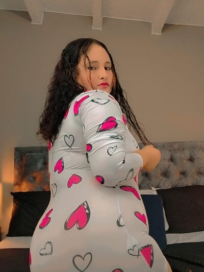 emilyandsophie from stripchat