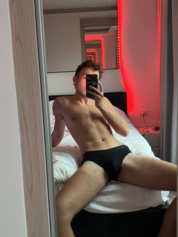 kleo_twink profile