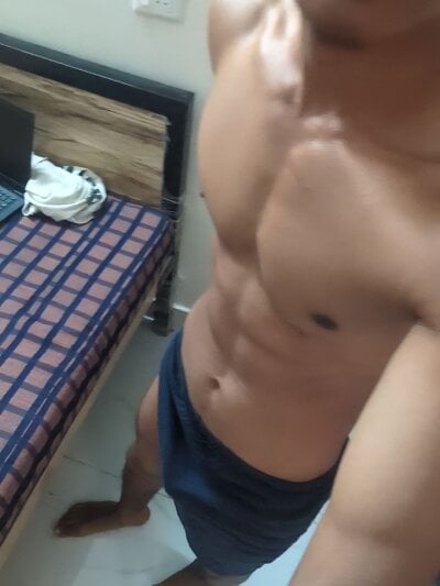 Modelguyyy