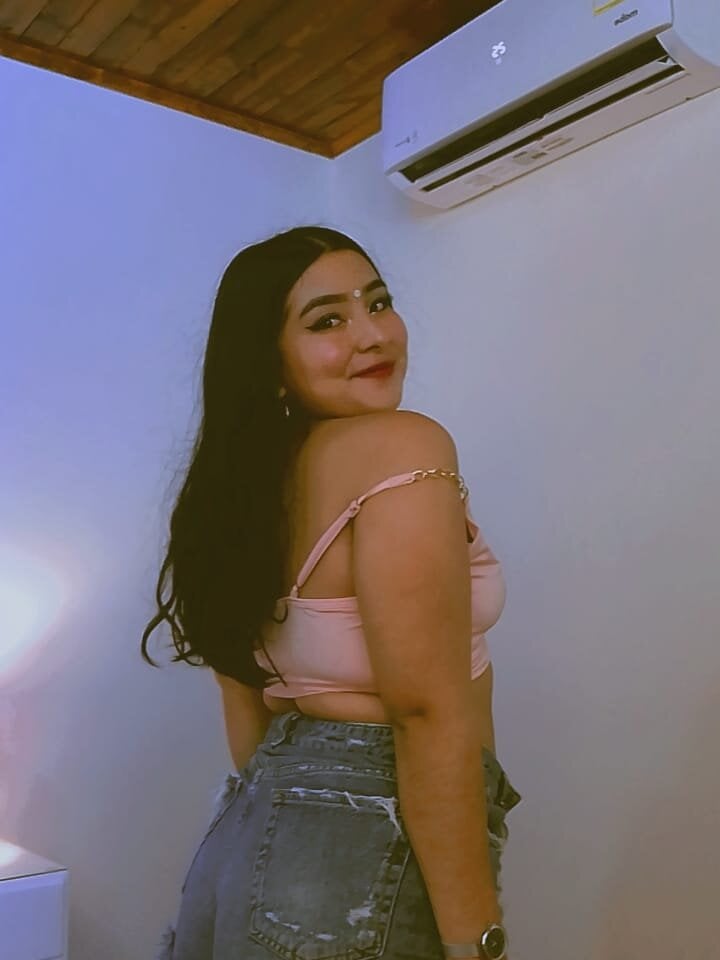 chloe_fisher's Offline XXX Chat