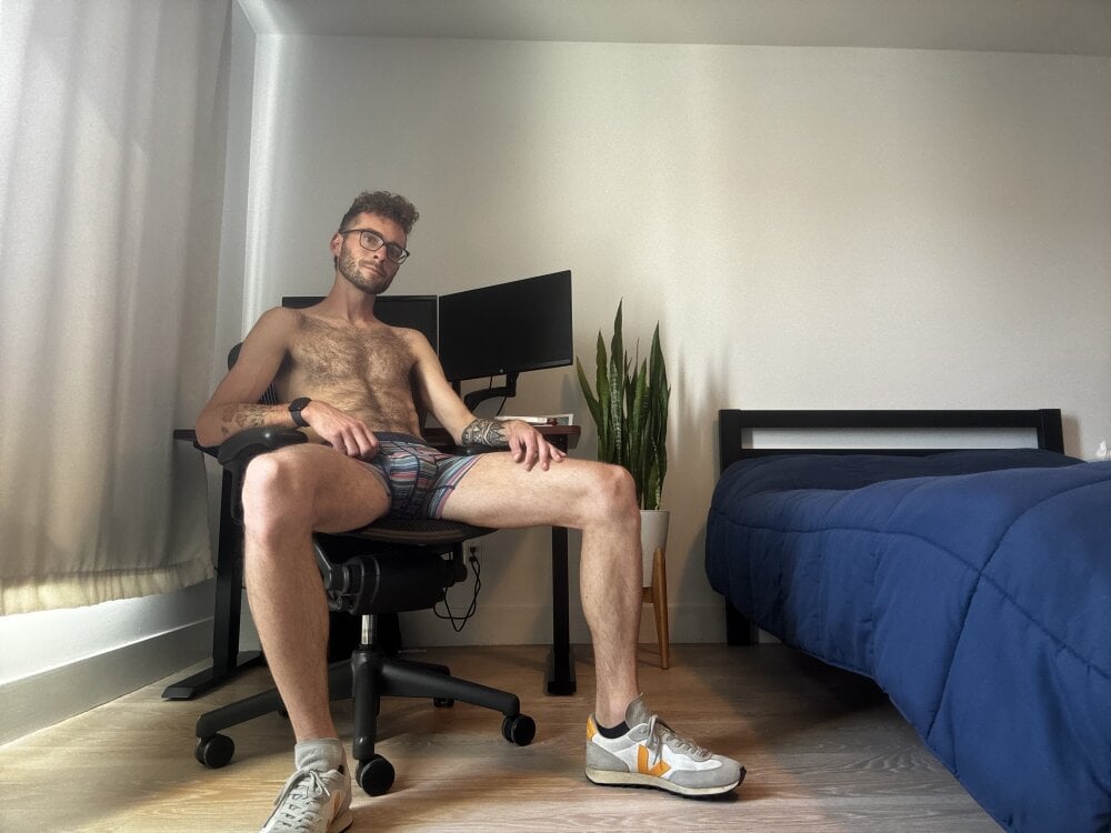 boltthepup from stripchat