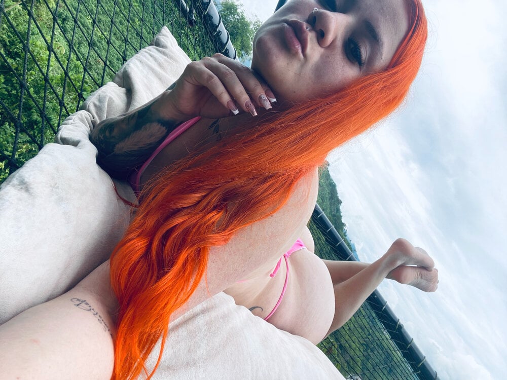 mia_sepulveda_ profile