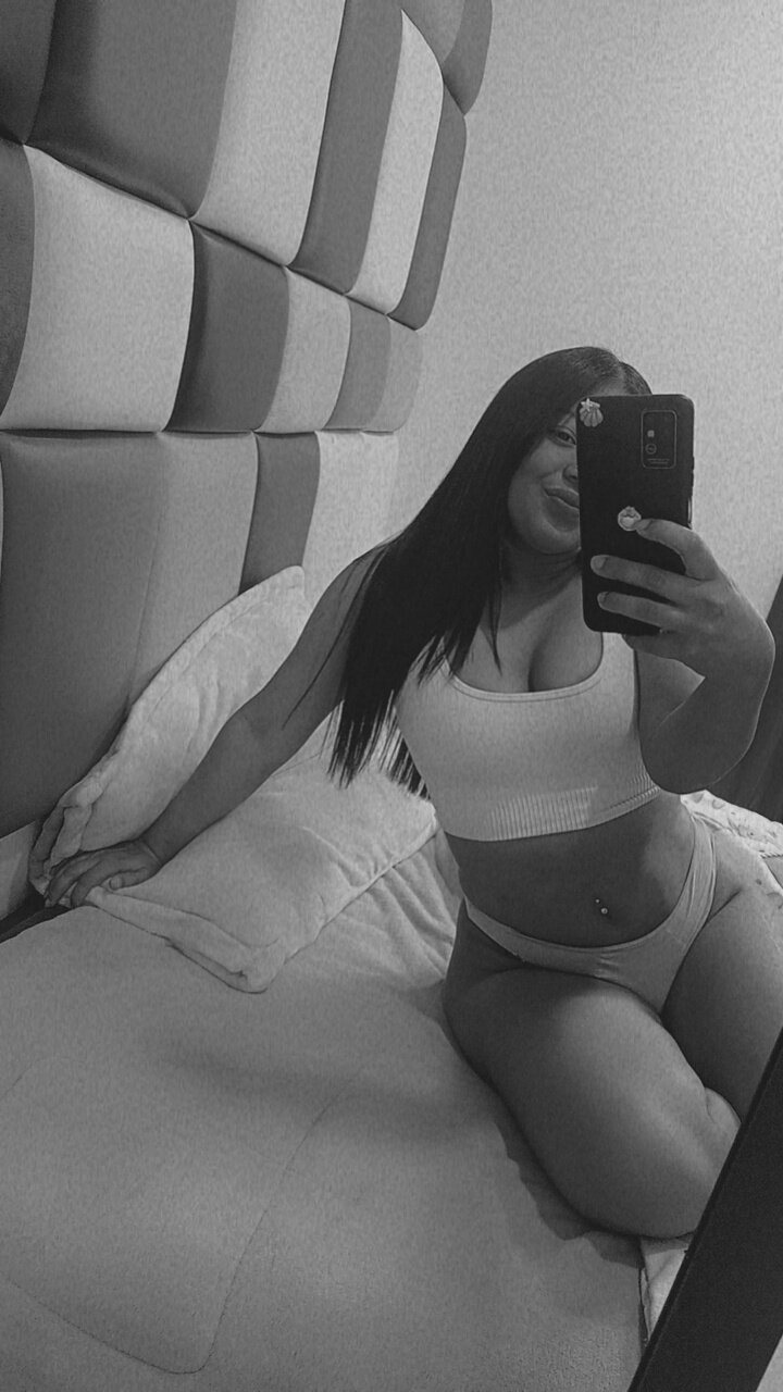katy-anal69