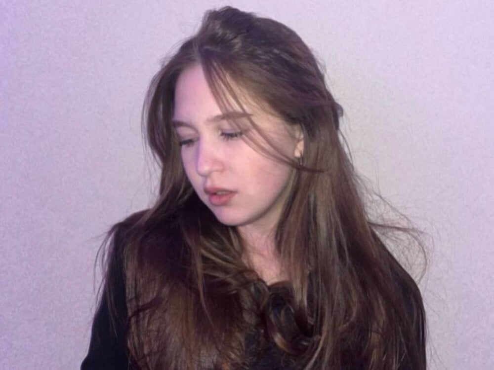 stripchat danielabeaty webcam profile pic via 6livesex.com