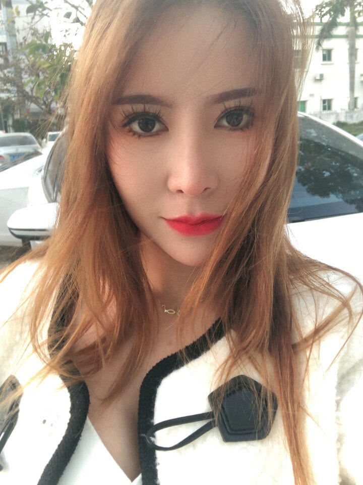 ly0123 📩 naked chat