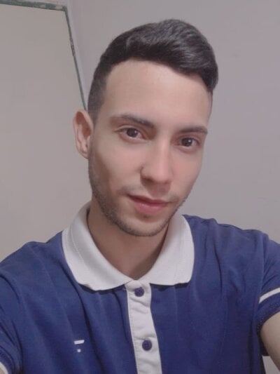 Armando_2002 Male Middlepricedprivates Free Webcam Nude
