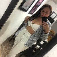 Gretta_Milf1's webcam live show