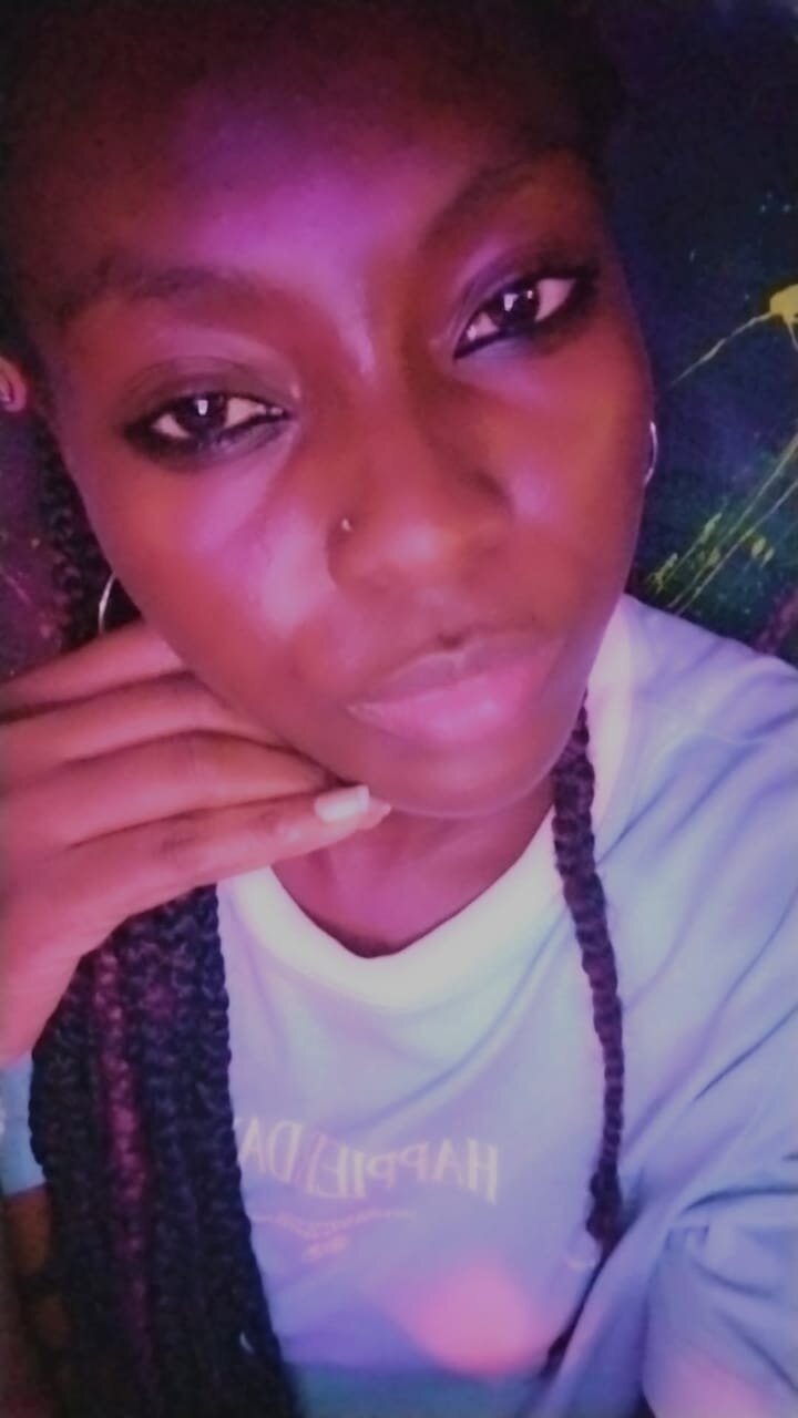 ebony_tina