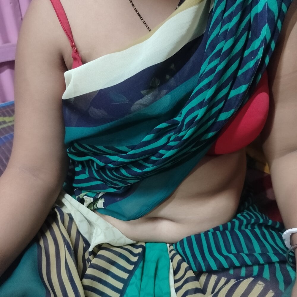 Tina697's most recent online preview