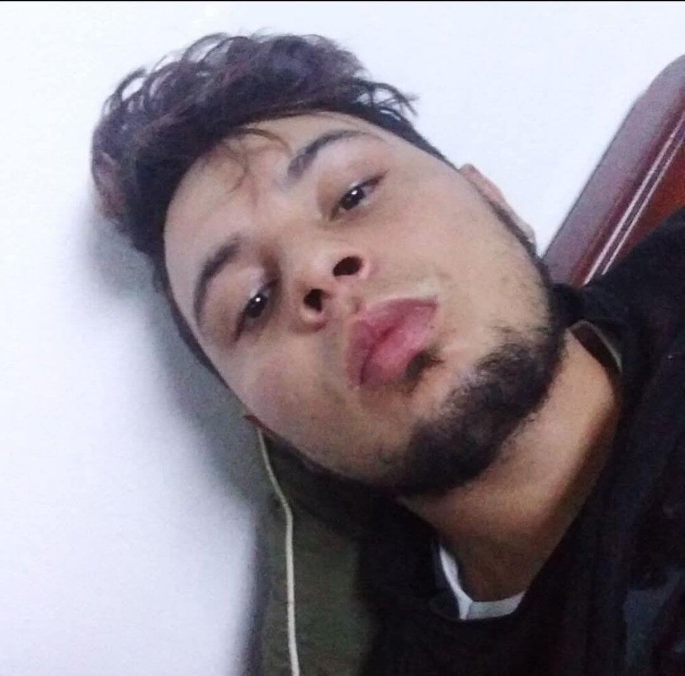 hot_javi from stripchat