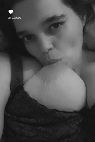 marie7933 🔰 online nude webcam