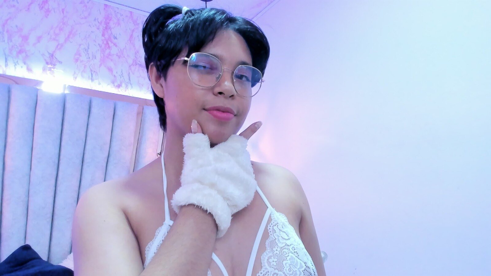 Emmaa_Lex