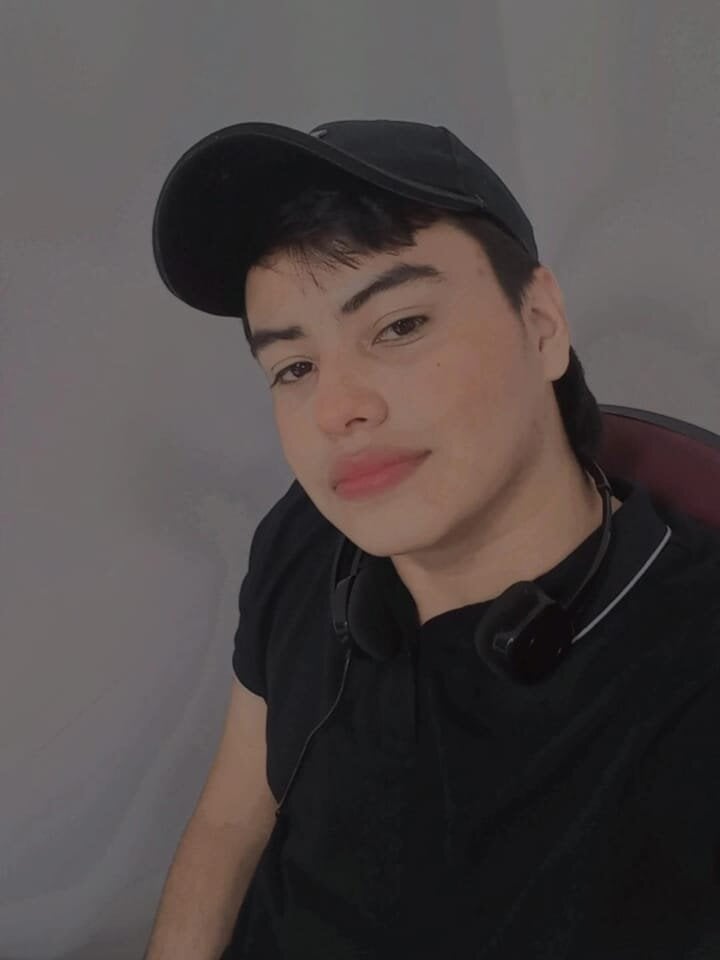 Alex_clair profile