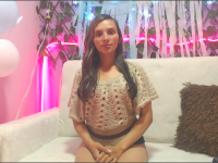 Caro_Sanchez's Offline Chat Room