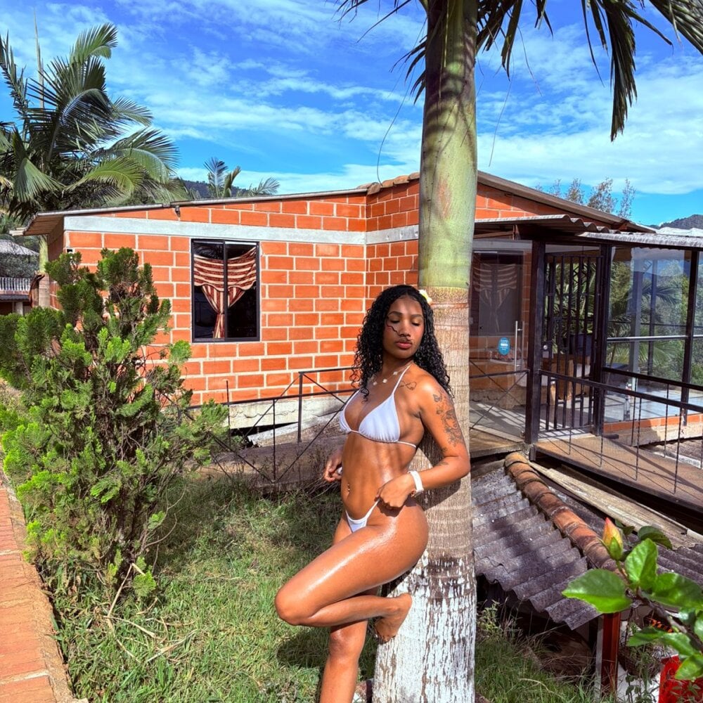 sexcams-joy.com vanna_sams livesex profile in bisexual cams