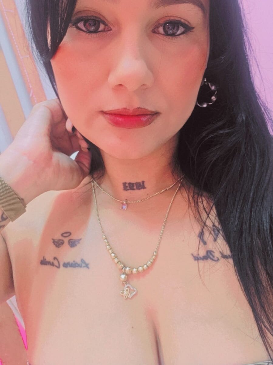 SophiaBlaze_ profile