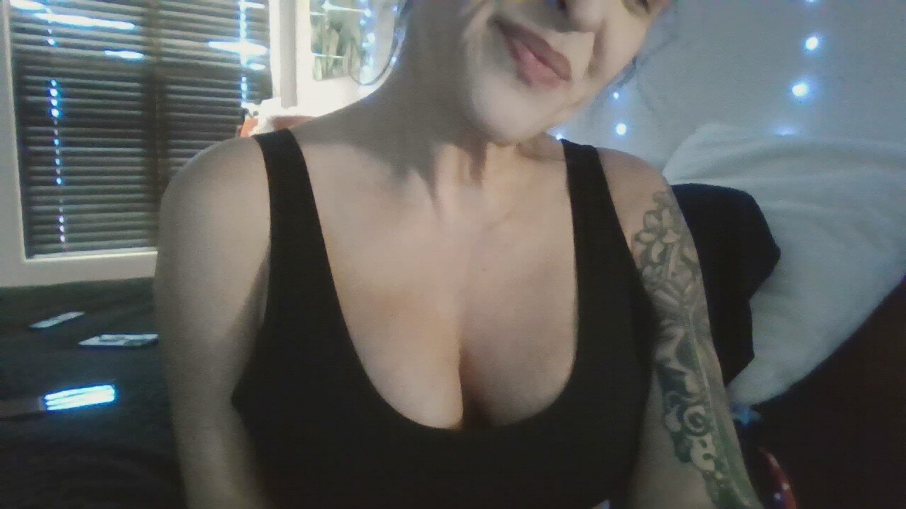 Mona_Lotts