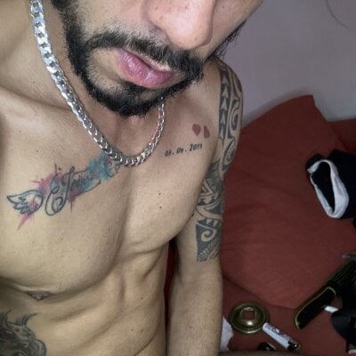 JulioSPN34 - Stripchat Boy 