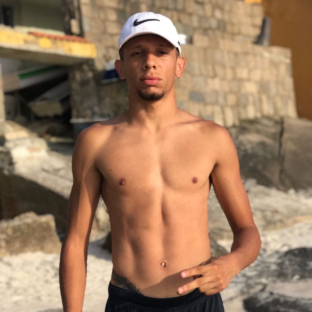 branqu1nho from stripchat