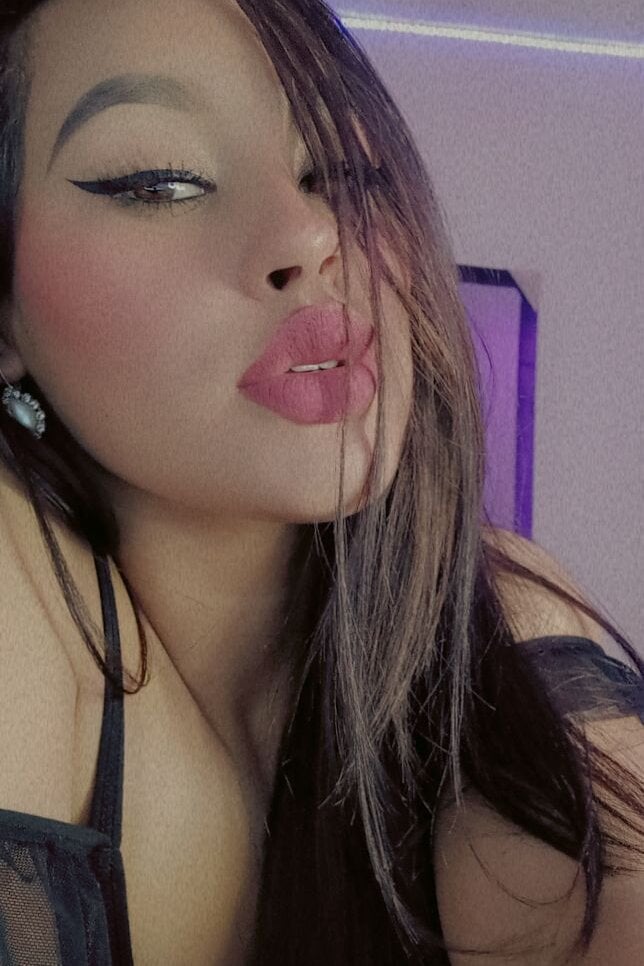 sweet_fenix from stripchat