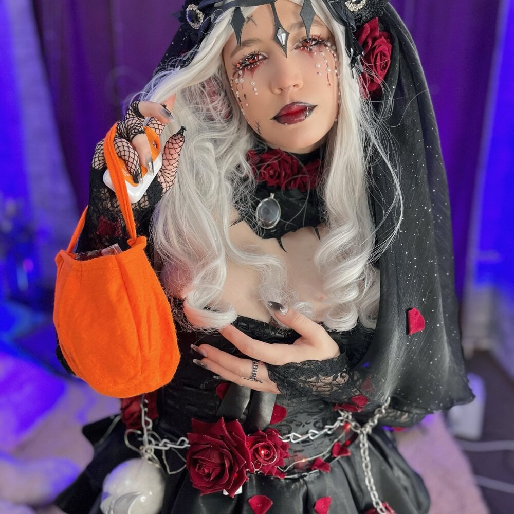 Live sex webcam photo for Alex_Howell #290111542