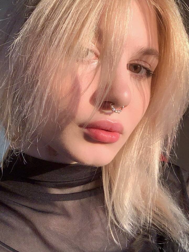 mernagoggin from stripchat