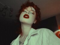 AnneLonge's Offline Chat Room