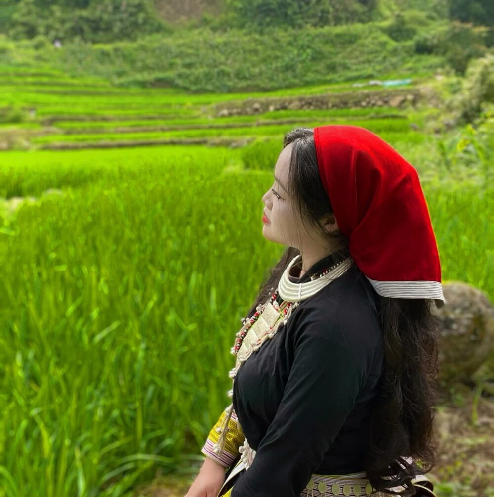 6livesex.com comteze12 livesex profile in greetings-from-paradise cams