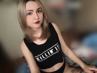 asya_sweet's Offline Chat Room