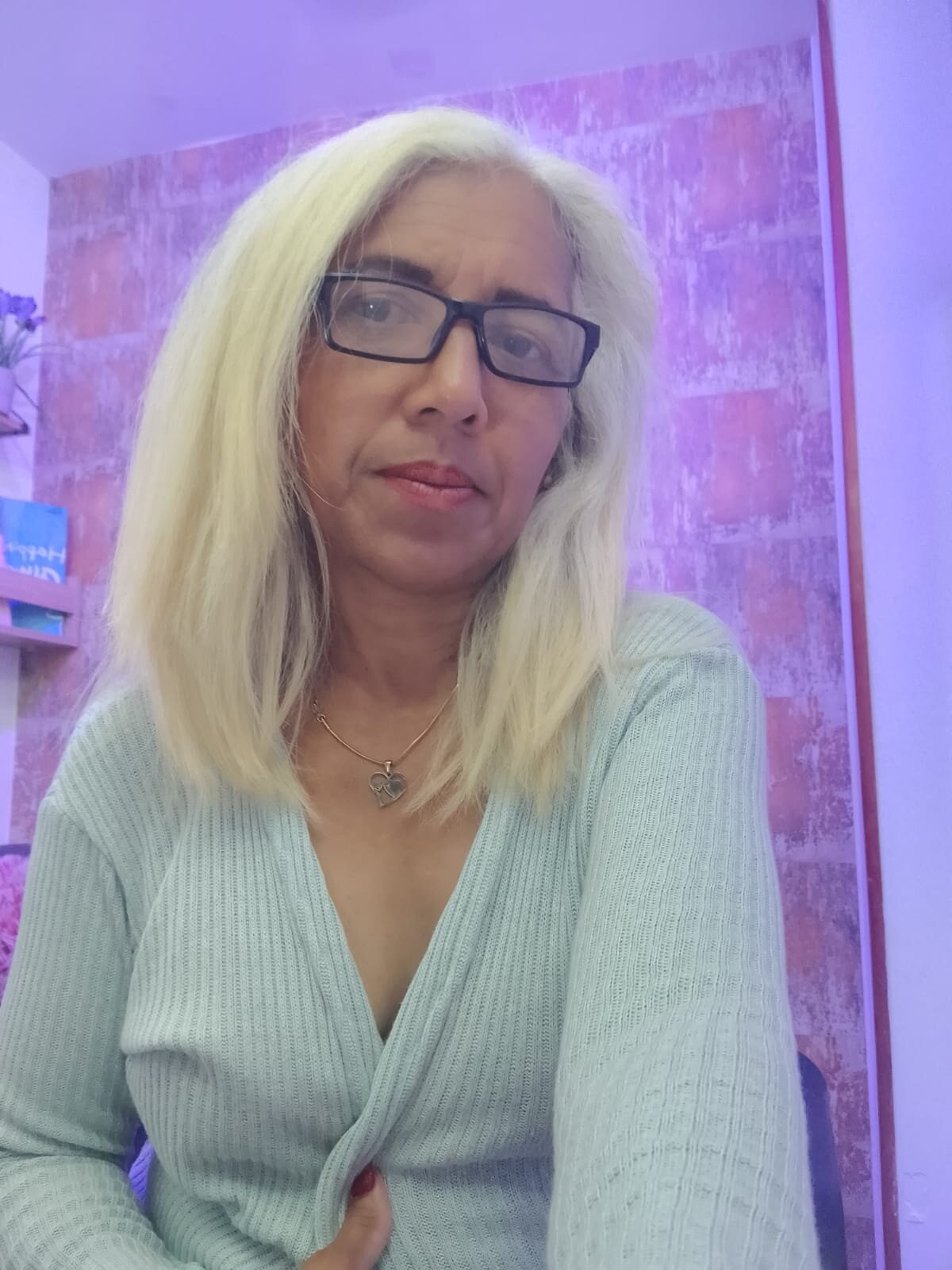 lucia_mende