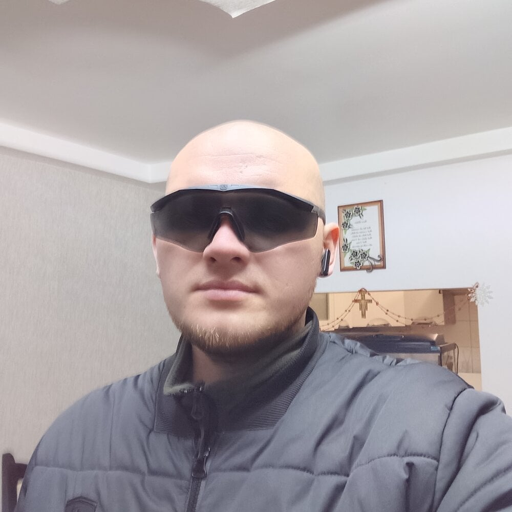 Bigboys7786 Offline XXX-chat