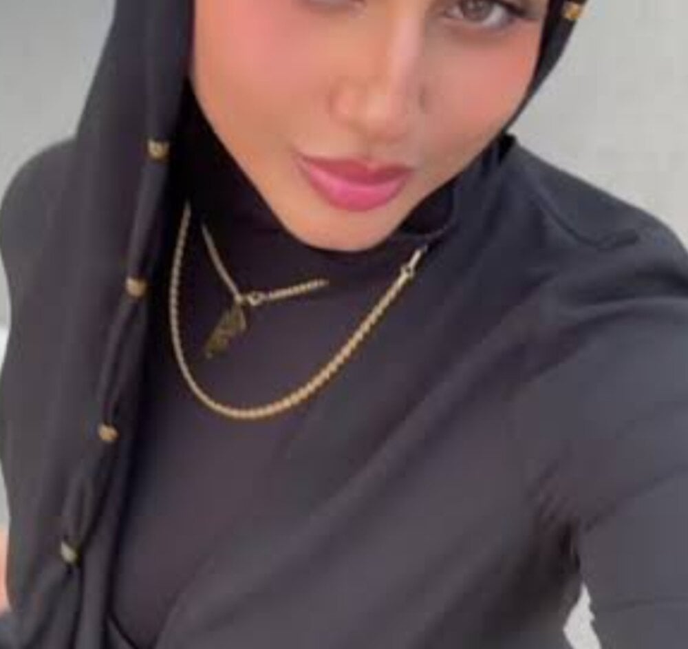 handeniz from stripchat