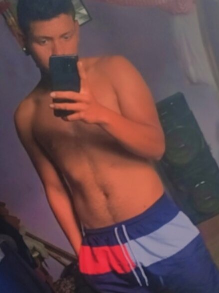 Live sex webcam photo for artur_arleth_2 #285961183