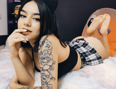 mia_baker_1 stripchat