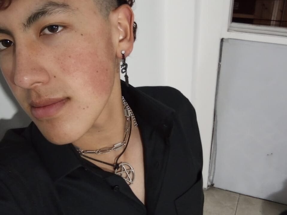 sex_angel01 from stripchat