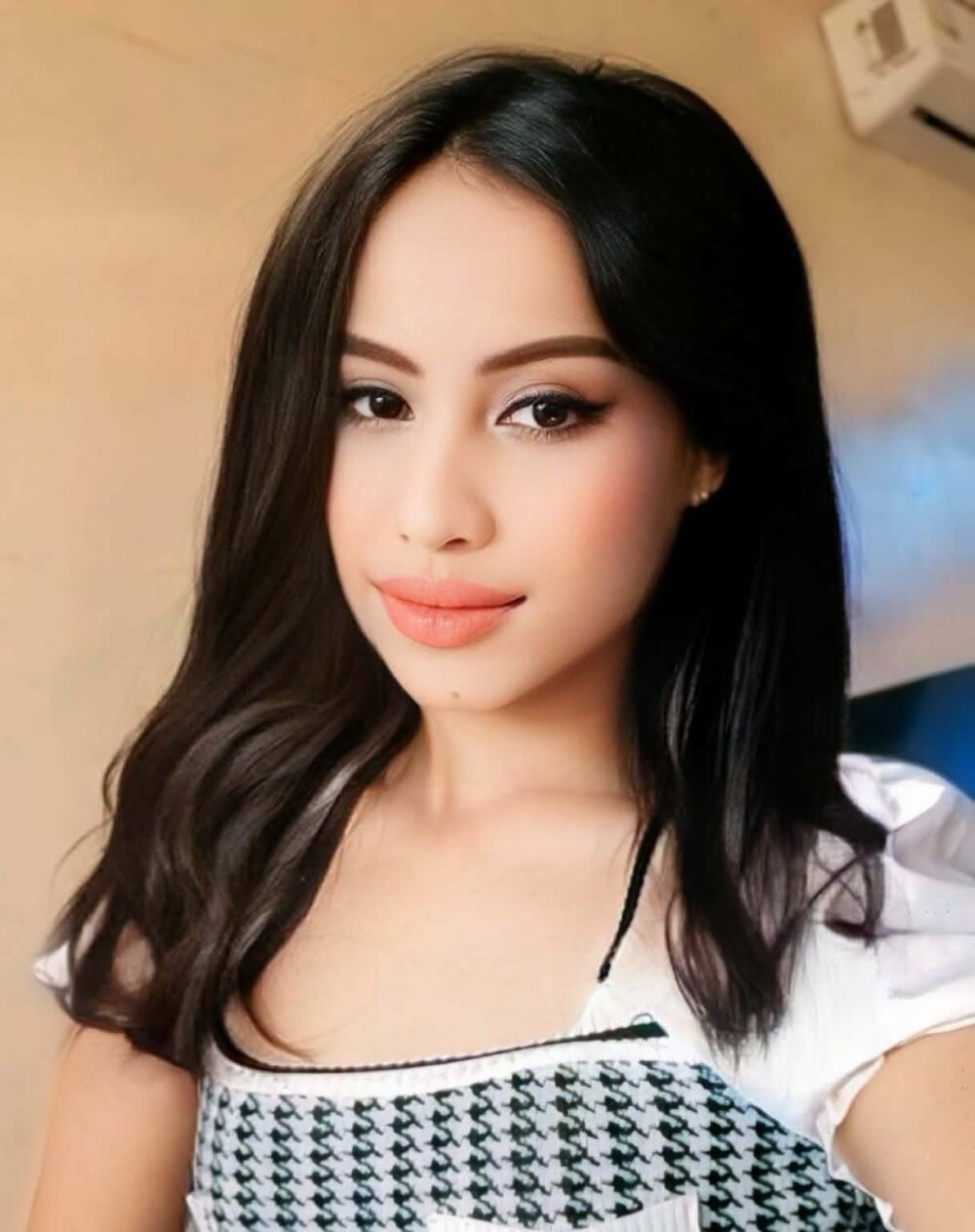 Sex_addictxxx's Offline XXX Chat