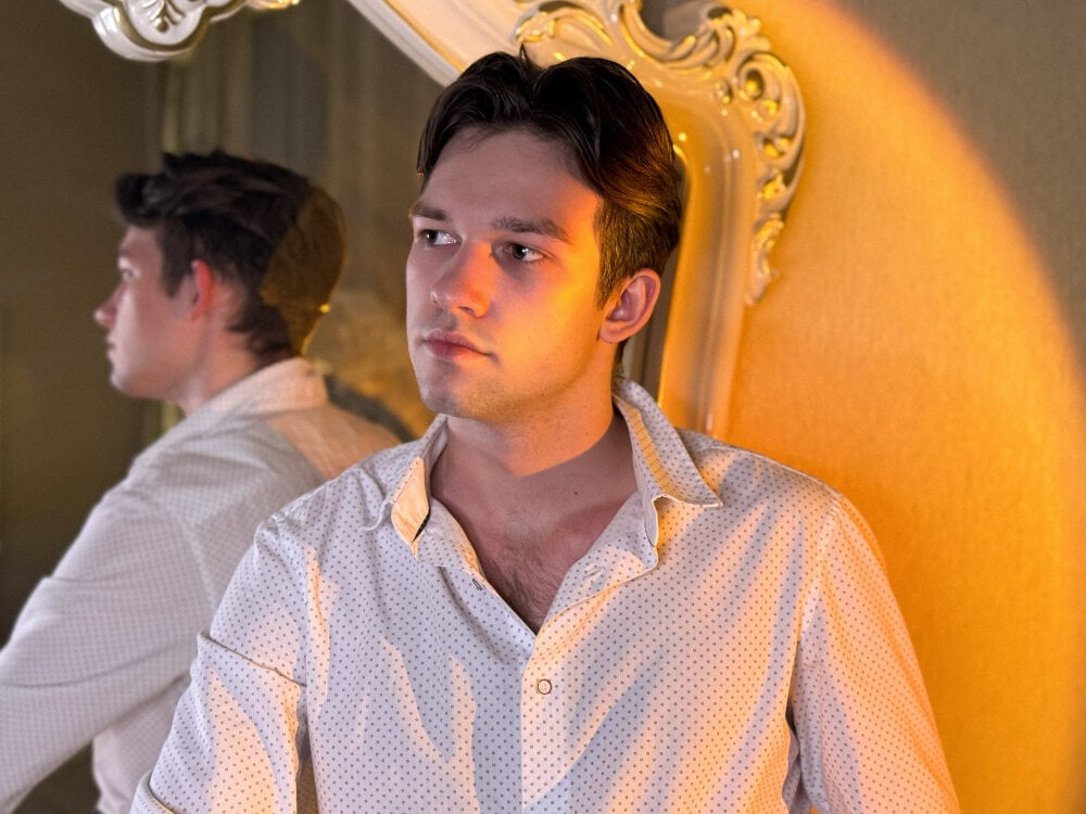 JamesRaww: συνομιλία ΧΧΧ εκτός σύνδεσης