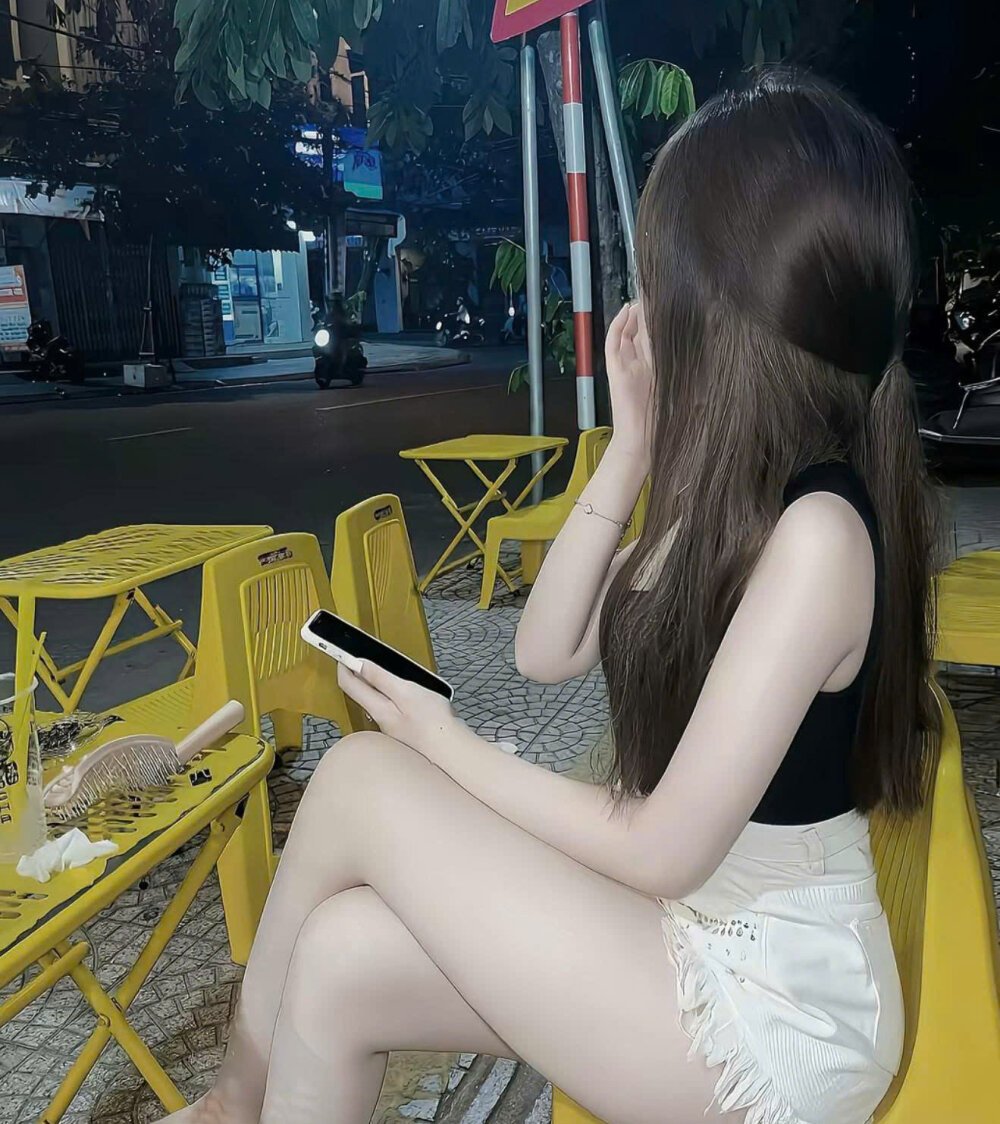 elivecams.com an-show livesex profile in dont-worry-be-happy cams