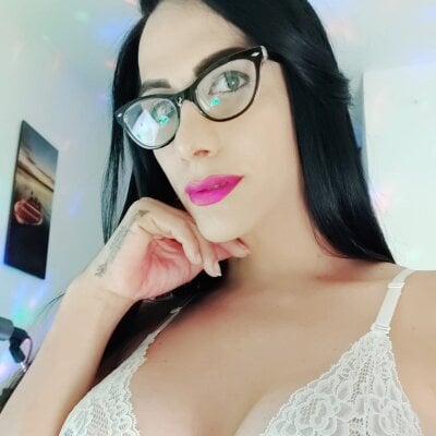 private chatroom Romynahotx